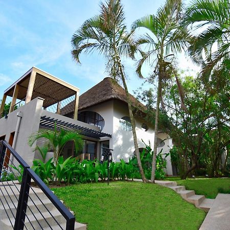 Le Petit Village Boutique Hotel & Spa Kampala Exterior foto